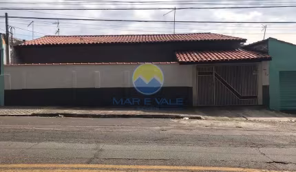 Casa com 3 dormitórios à venda, 223 m² por R$ 470.000,00 - Jardim Paulista - São José dos Campos/SP