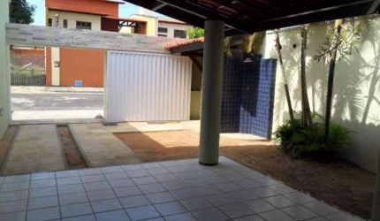Casa com 3 quartos à venda na Rua Doutor Itamar Espíndola, Sapiranga, Fortaleza, 127 m2 por R$ 420.000