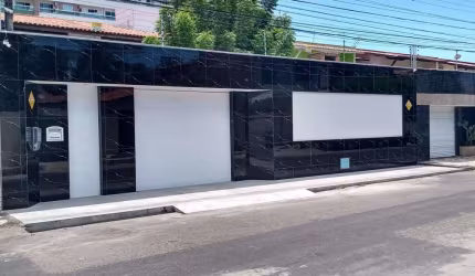 Luxuosa Casa Duplex de Alto Padrão no bairro Edson Queiros
