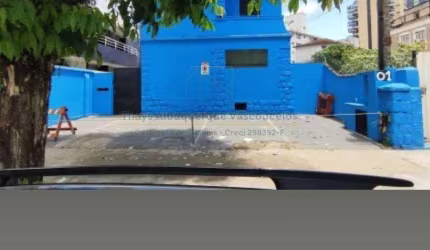 Imóvel Comercial no Gonzaga em Santos - Locação R$ 40 mil + iptu  Casa + estacionamento.