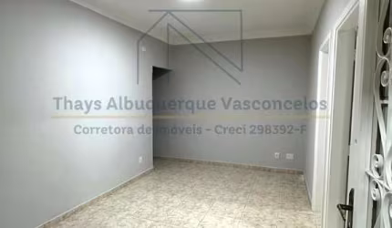 OPORTUNIDADE! Apto Térreo Reformado, 2 Quartos, Excelente Localização  Macuco/Santos  R$ 275,6 mil