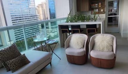 BELISSIMO APARTAMENTO DE 338 M2 EM ALPHAVILLE  PARA LOCAÇÃO MOBILIADO