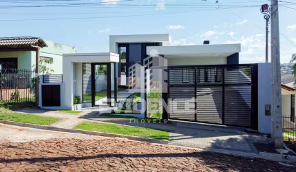 CASA DE ALTO PADRÃO À VENDA LOCALIZADA NO BAIRRO FRARON