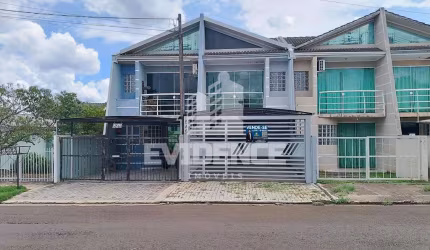 SOBRADO À VENDA LOCALIZADO NO BAIRRO MENINO DEUS