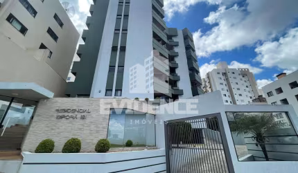 APARTAMENTO SEMIMOBILIADO À VENDA LOCALIZADO NO CENTRO
