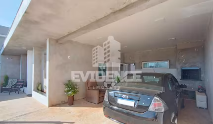 CASA À VENDA LOCALIZADA NO BAIRRO SÃO FRANCISCO
