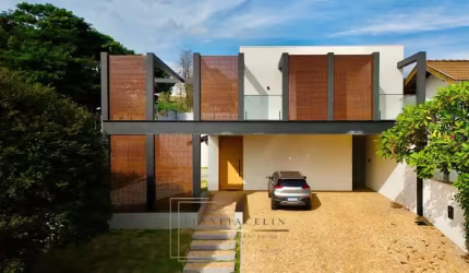 CONDOMINÍO PITANGUÁ