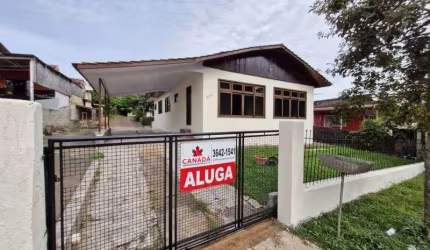 CASA COMERCIAL ? PARA LOCAÇÃO