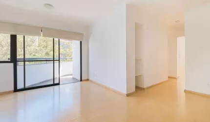 Vila Andrade: Apartamento com 94 m² com 3 dormitórios sendo 1 suíte, 2 vagas.