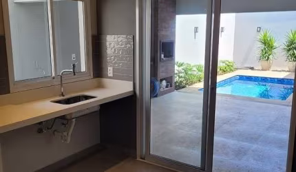 Casa nova à venda no Cond. Porto Real V
