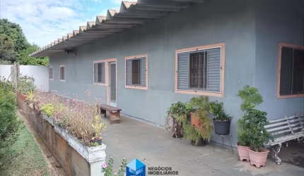 Chácara à venda no Bairro dos Pires de Cima