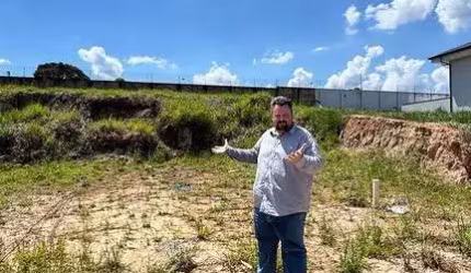 Lote 511 m² no Portal de São Clemente