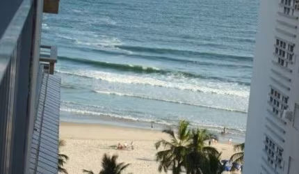 Apto à venda Praia Pitangueiras - Guarujá
