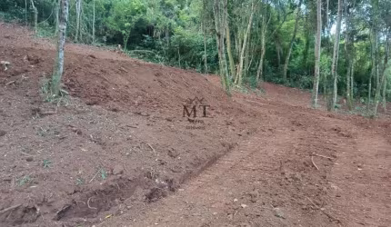 Área de terra bairro Floresta,, Picada Café.RS
