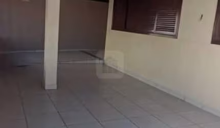 Casa para venda no bairro Santa Mônica