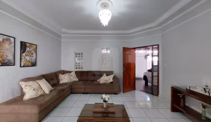 Casa Para Venda  bairro Roosevelt