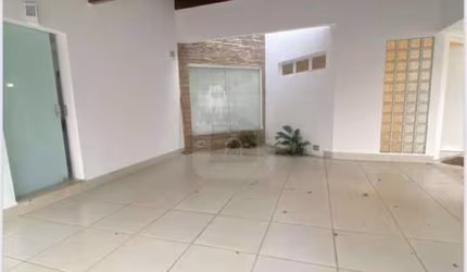 Casa à venda no Bairro Karaíba