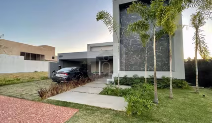 Casa à Venda no Condomínio Alphaville 1