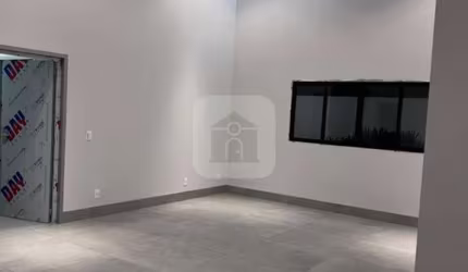 Casa á Venda no Condomínio Cyrela