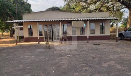 AREA COMERCIAL À VENDA NA BR 365 KM 665.5