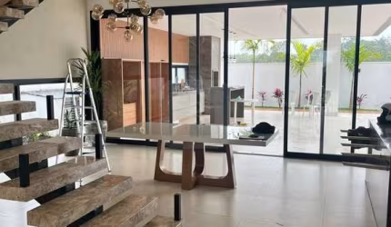 Casa à venda no Condomínio Alphaville I