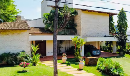 Casa à venda em condomínio no bairro Jardins barcelona.