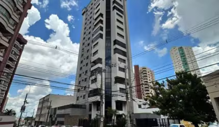 Apartamento à venda no Edifício Rita Foncesa.