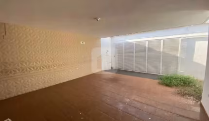 CASA PARA VENDA NO BAIRRO MARTINS