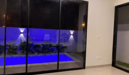 Casa para venda no Condomínio Splendido.