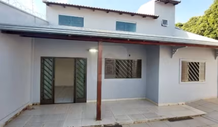 Casa sobrado para venda no bairro Morada da Colina