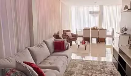 Casa estilo Sobrado para venda no Jardim Inconfidência