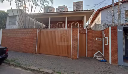 Casa estilo Sobrado para venda no Lídice