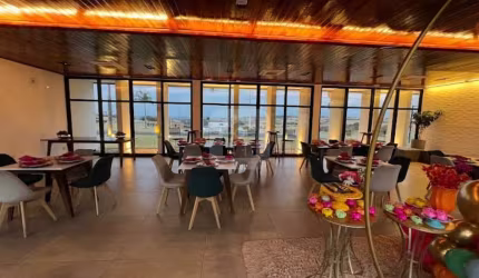 Casa Para Venda Em Condomínio Terras Alphas