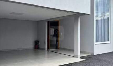 Casa Para Venda No Bairro Jardim Inconfidência