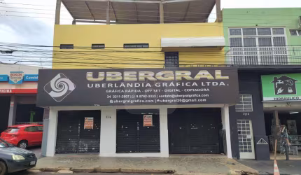 Sobrado residencial e comercial à venda no bairro Brasil