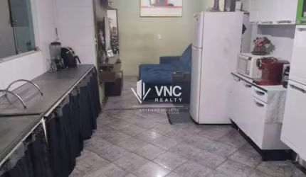 Casa com 6 quartos e loja à venda, 310m² por R$850.000 - Parque das Indústrias - Betim/MG