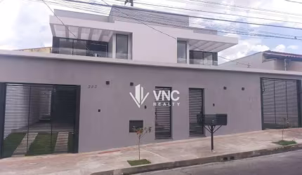 Casa com 4 quartos à venda, 220m² por R$920.000,00 - Espírito Santo - Betim/MG