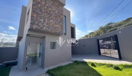 Casa com 3 quartos à venda, 110m² por R$650.000,00 - Guaruja Mansões - Betim/MG