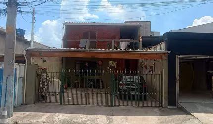Casa com 3 quartos à venda na Rua José Bahia de Amorim, 32, Vila Mangalot, São Paulo por R$ 850.000
