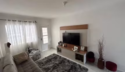 Casa com 2 quartos à venda na Rua Caçador, 156, Vila Paiva, São Paulo por R$ 580.000