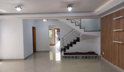 Casa para alugar na Rua Visconde de Balsemão, 28, Vila Mafra, São Paulo por R$ 8.000