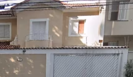 Casa com 4 quartos à venda na Rua Doutor Rafael Correia, 151, Água Branca, São Paulo por R$ 1.250.000