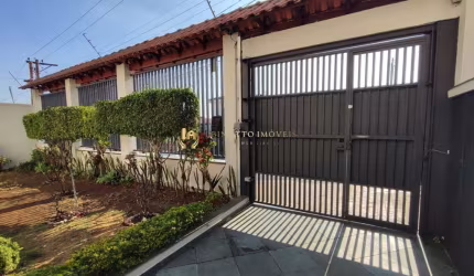 Casa com 4 quartos à venda na Alameda dos Araés, 1559, Planalto Paulista, São Paulo por R$ 1.900.000