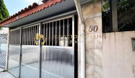 Casa com 3 quartos à venda na Rua Maria Isabel de Medeiros, 80, Jardim Santa Emília, São Paulo por R$ 820.000