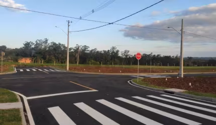 Terreno na Primeira Linha, Loteamento Parque das Rosas