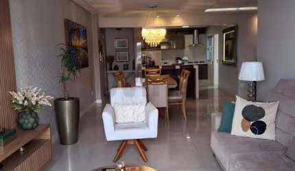 Apartamento finamente mobiliado, andar alto, vista livre