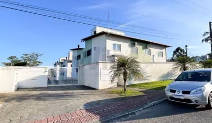 Apartamento com 2 quartos à venda no Morro Estevão, Criciúma , 56 m2 por R$ 217.000