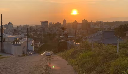 Casa 3 dormitórios no Pio Corrêa