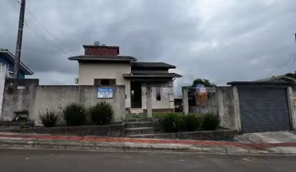 Casa com 2 quartos à venda no Rio Maina, Criciúma  por R$ 350.000
