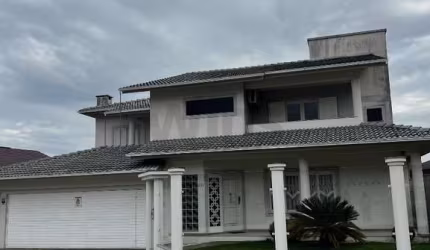 Casa de Alto Padrão no bairro Mina Brasil